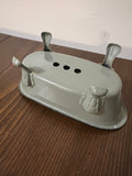 METAL CLAW FOOT SOAP DISH
